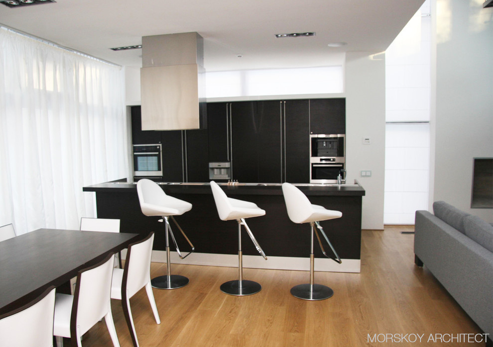 Индивидуальный Жилой дом 520 м²