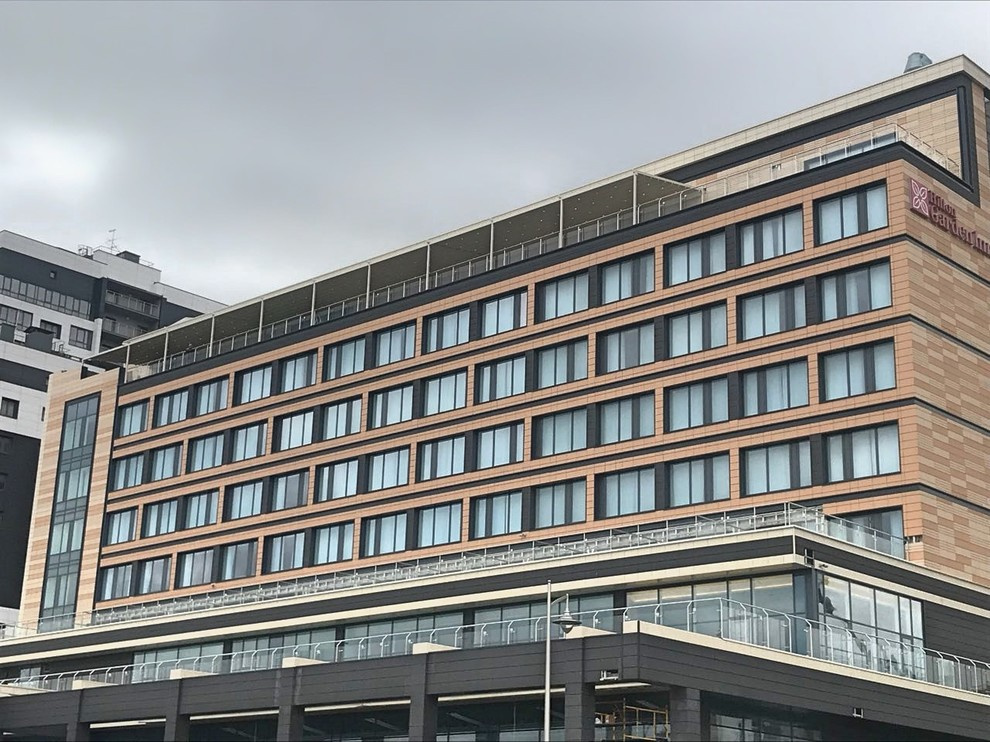 Hilton-Новоросийск. Быстрое увеличение полезной площади.