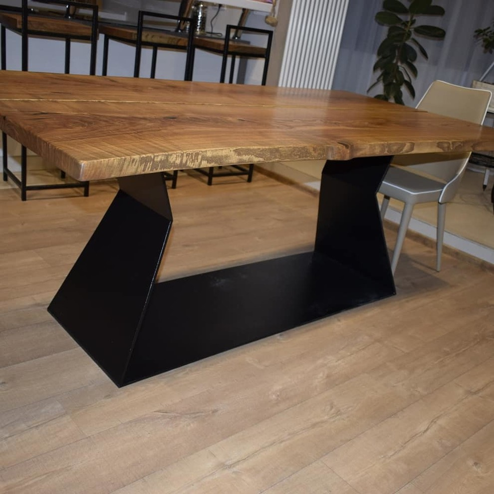 Обложка проекта: Стол из слэбов ясеня с живым краем + барные стулья из ясеня