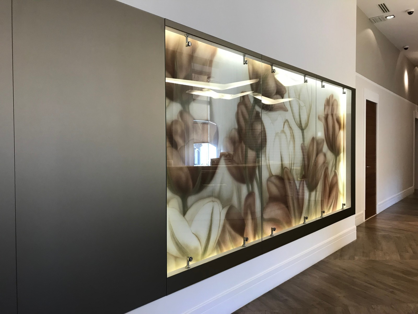 Изготовление и монтаж по вашему дизайн проекту