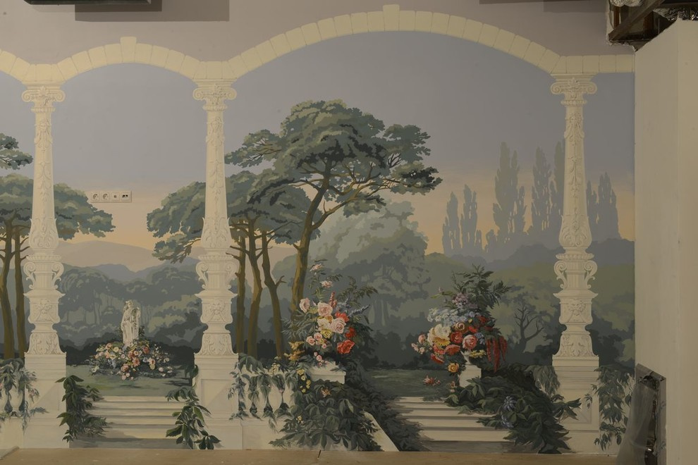 Роспись в бассейне " Итальянский сад"