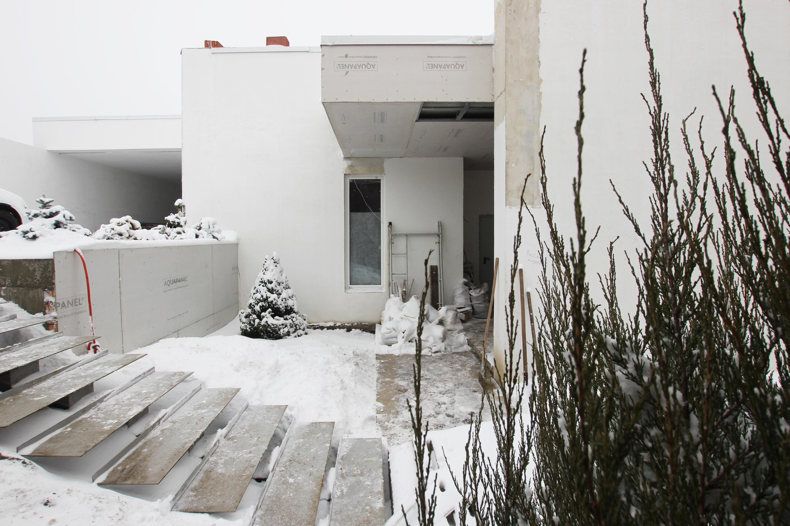 Современный дом c бассейном в Ростовской области