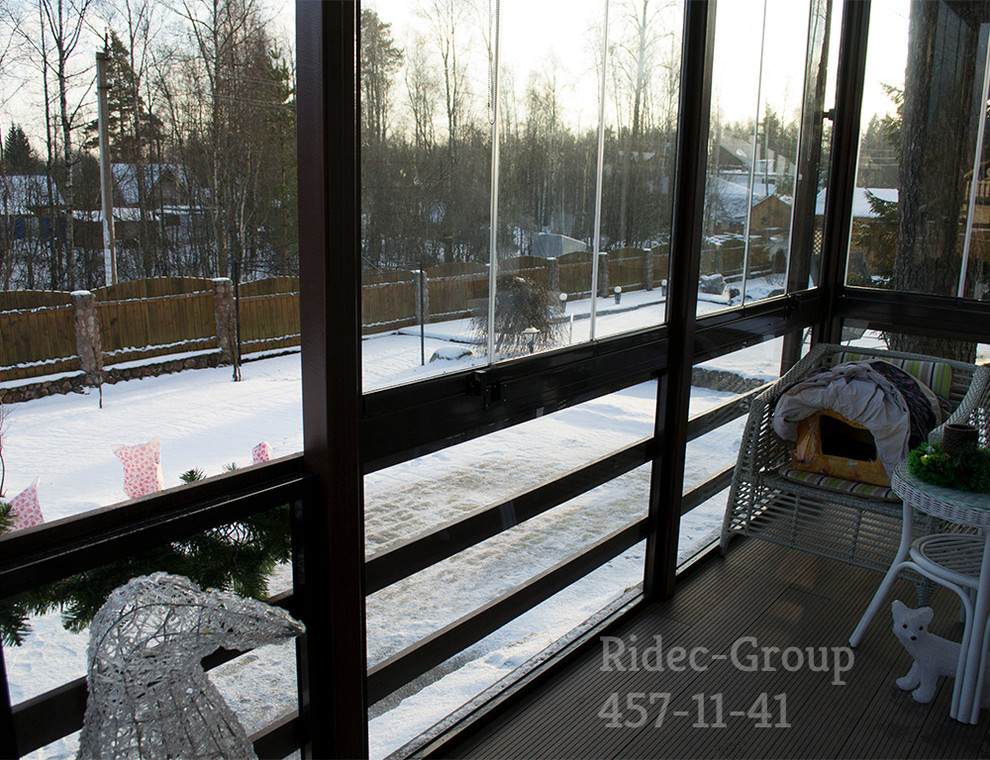 Обложка проекта: Безрамное остекление веранды