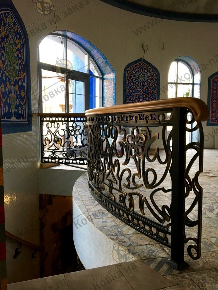 Перила в восточном стиле