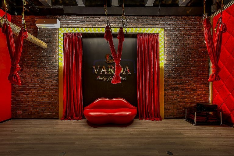 Школа танцев Varda