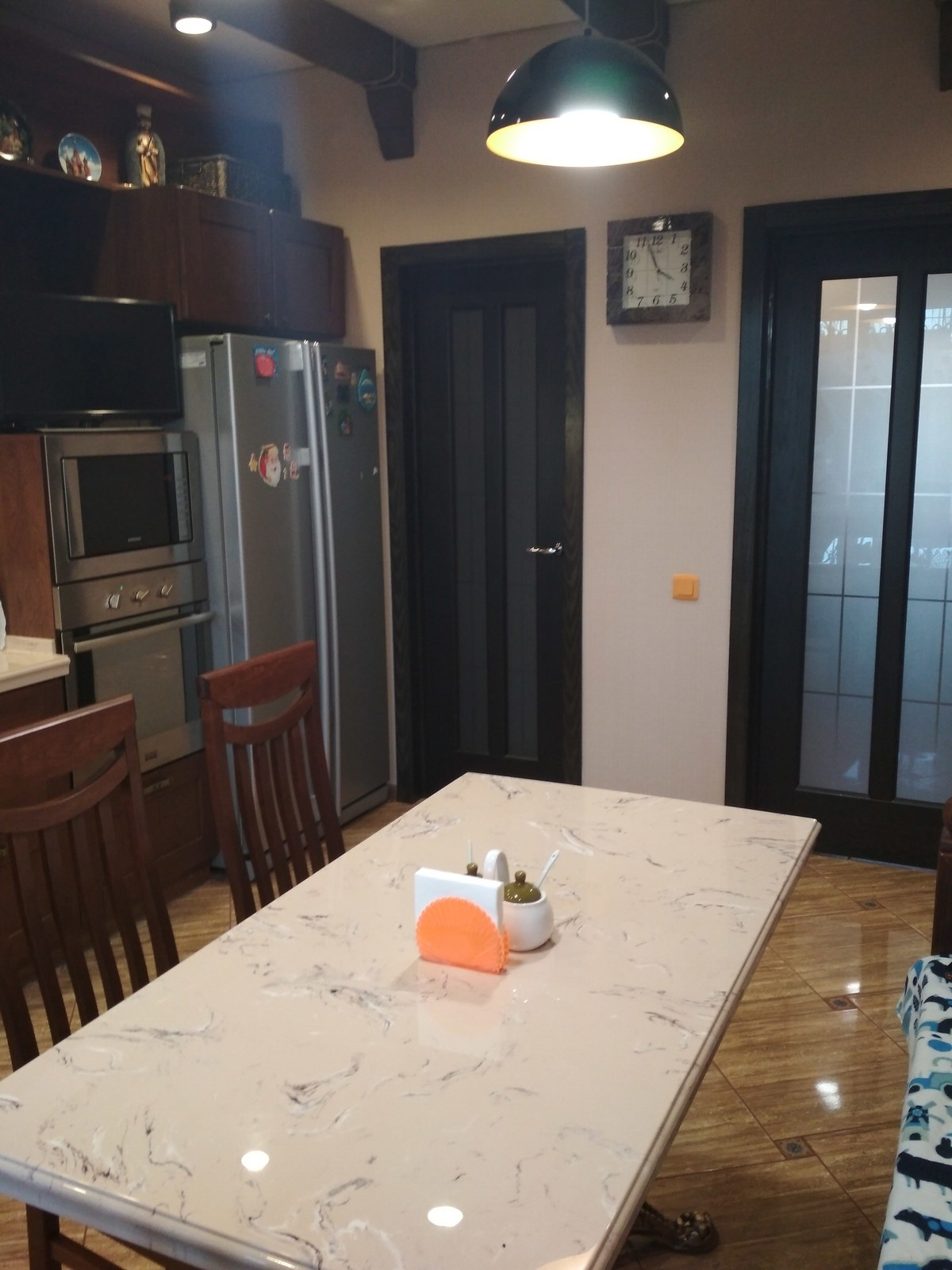 Обложка проекта: Кухня в стиле Кантри