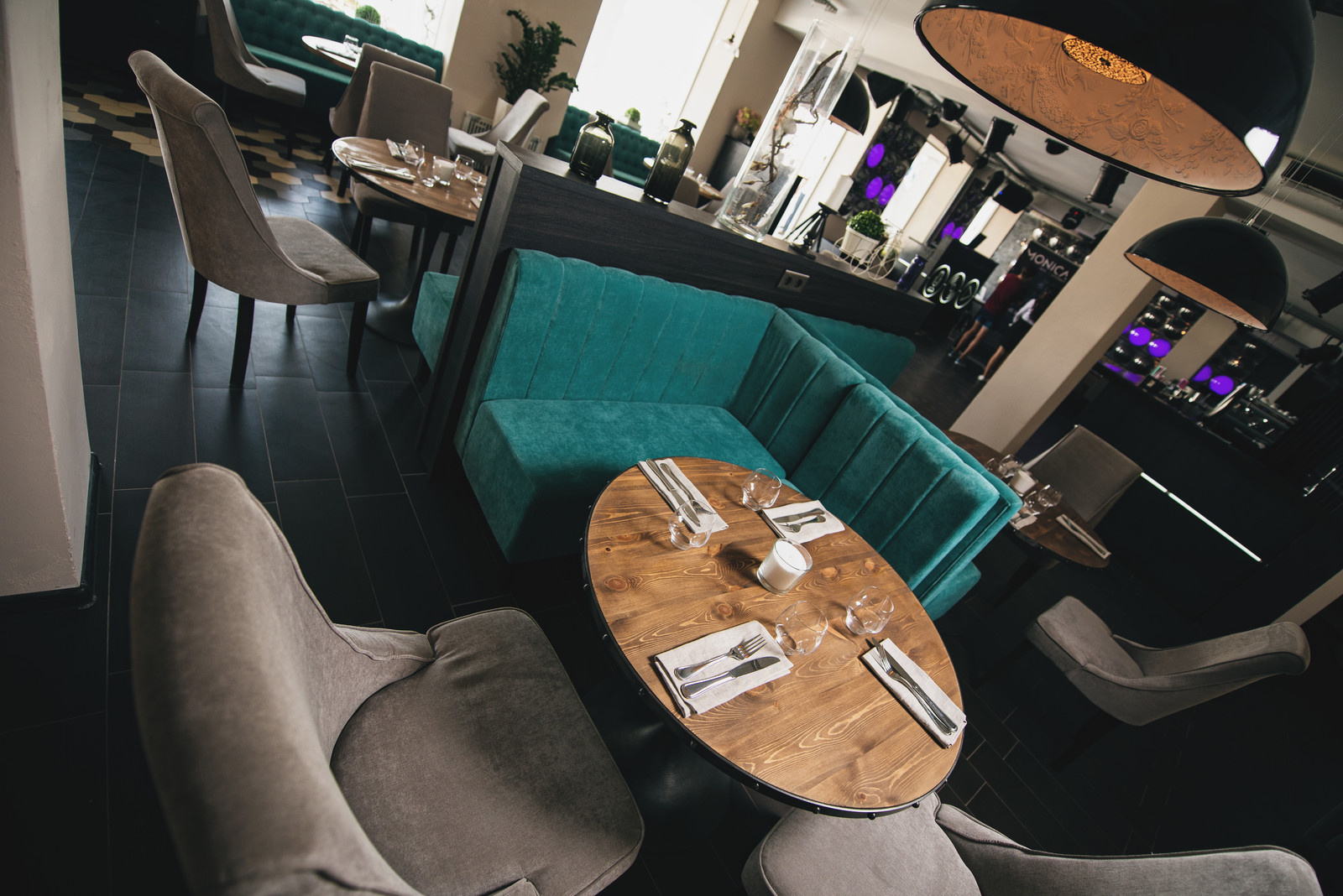 MONICA • Music • Gastrobar