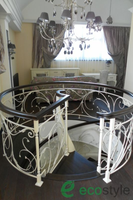 Обложка проекта: Винтовая лестница