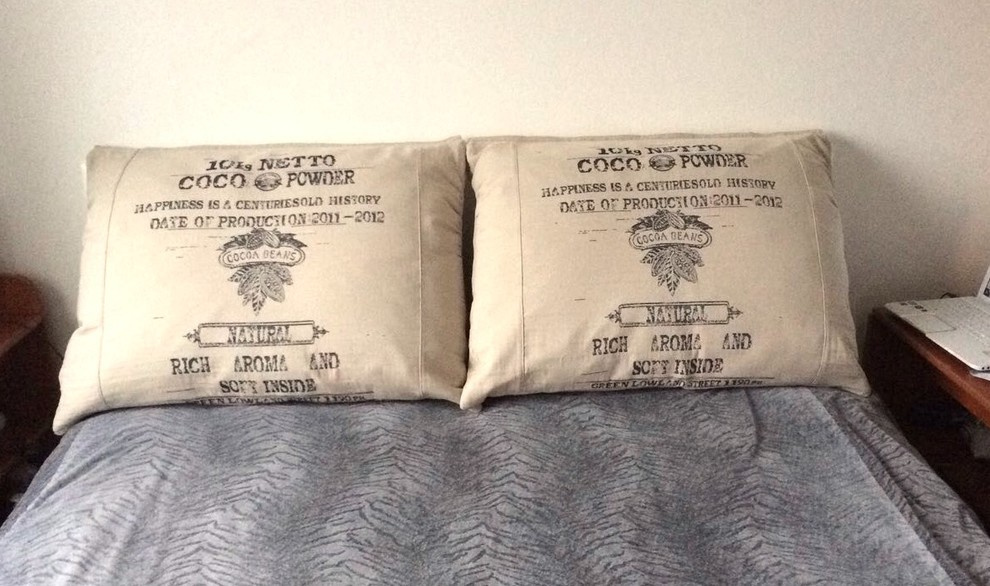 Обложка проекта: Изголовье кровати