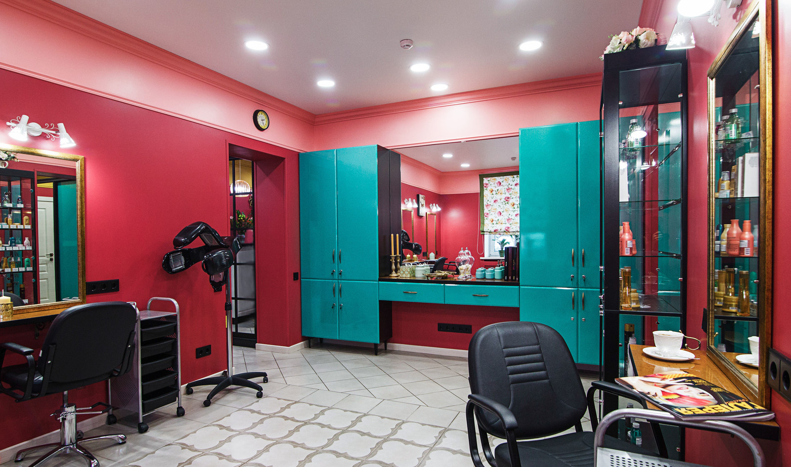 Студия красоты "София"