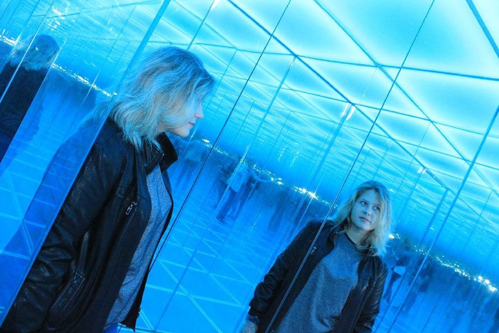 Стеклянный лабиринт