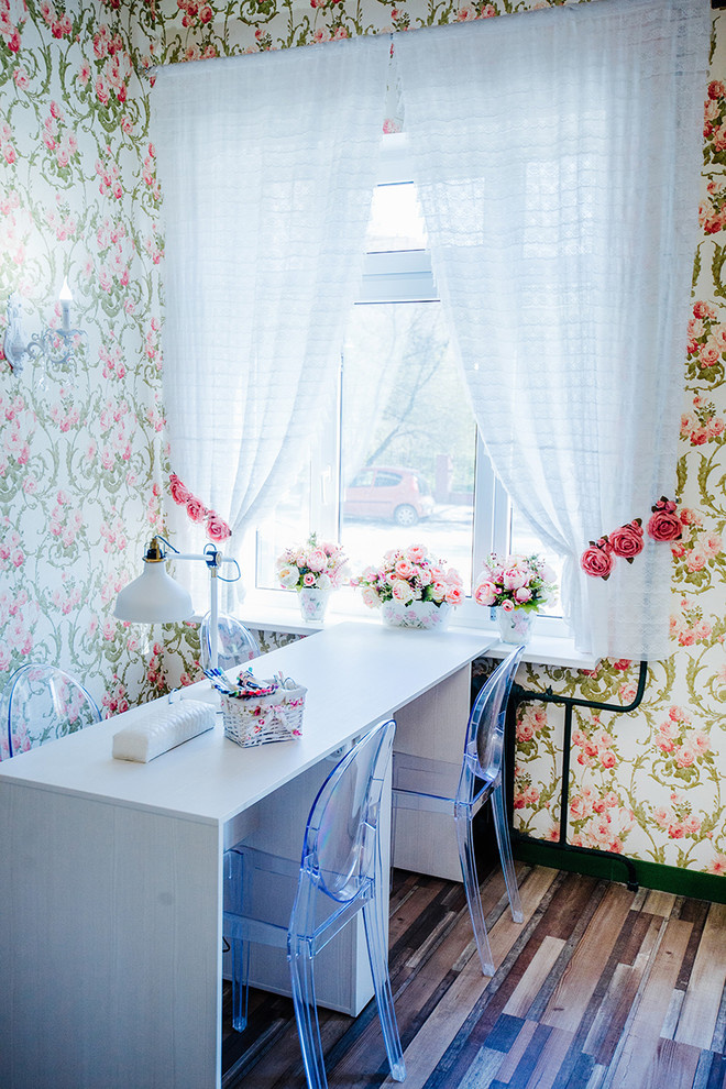SHABBY CHIC NAIL KITCHEN