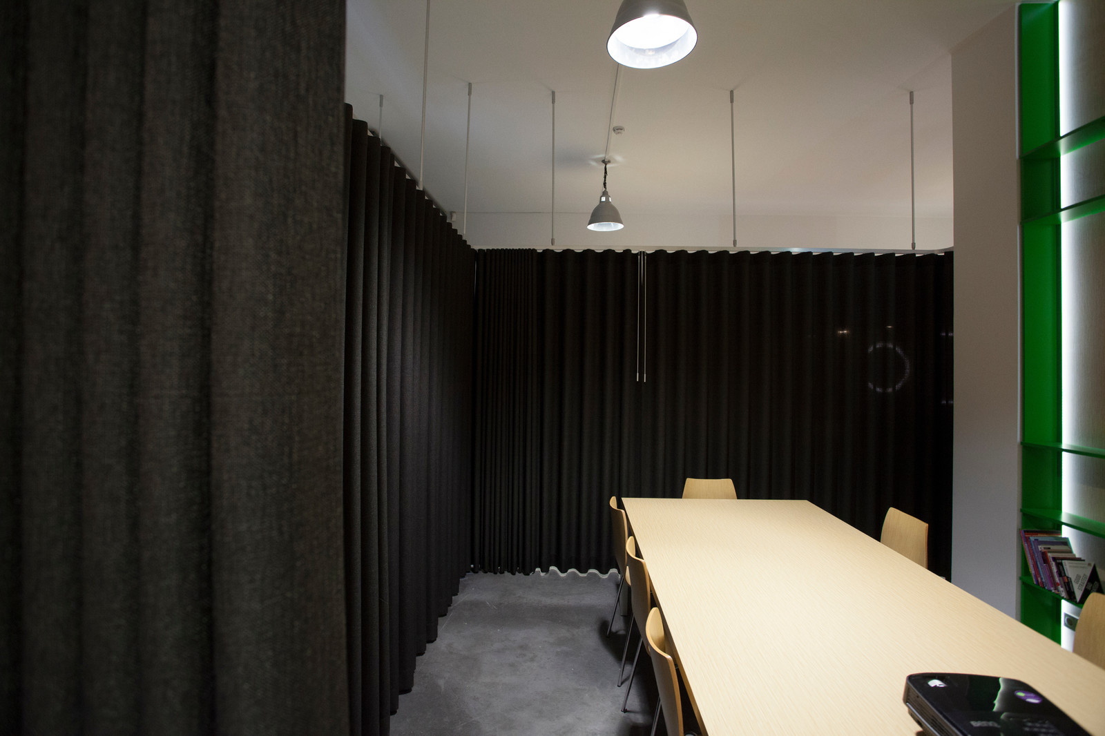 Conference and showroom / EUMAR