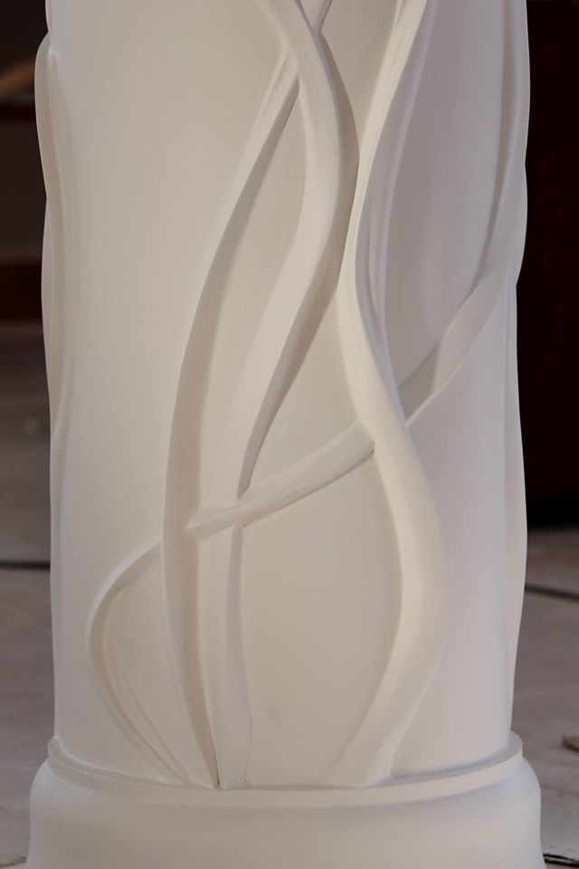 Изготовление барельефа на колонне и стене в частном доме.