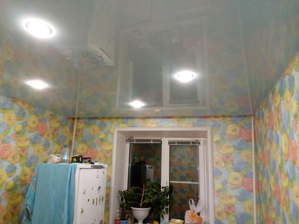 Натяжные потолки