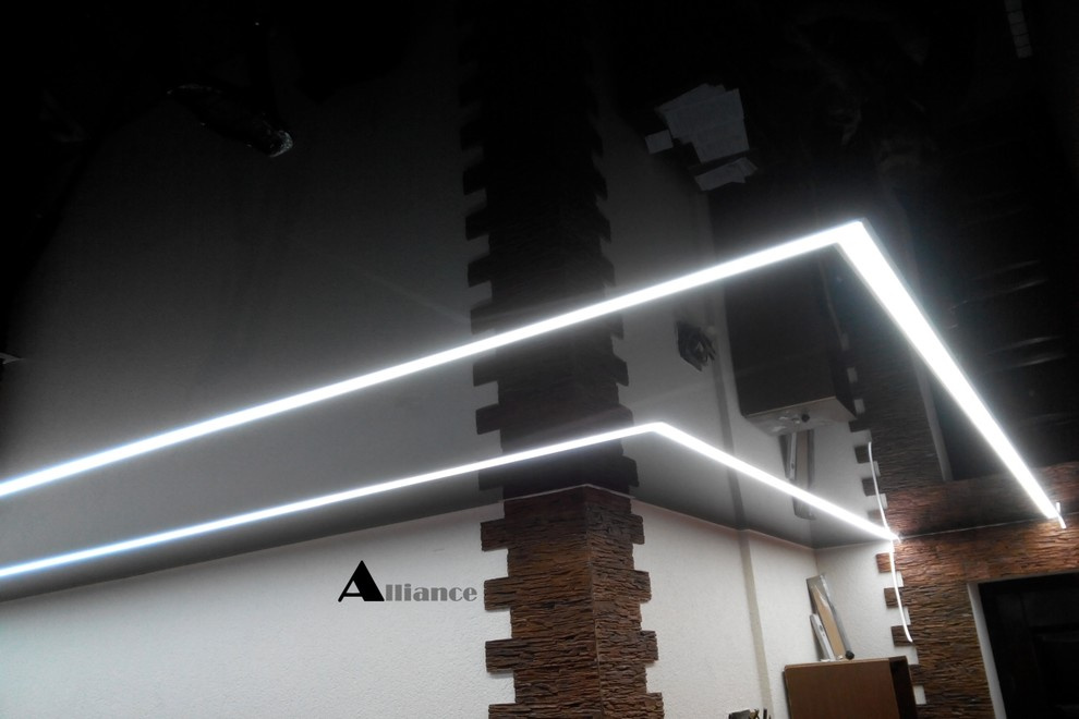 Освещение, парящие линии.