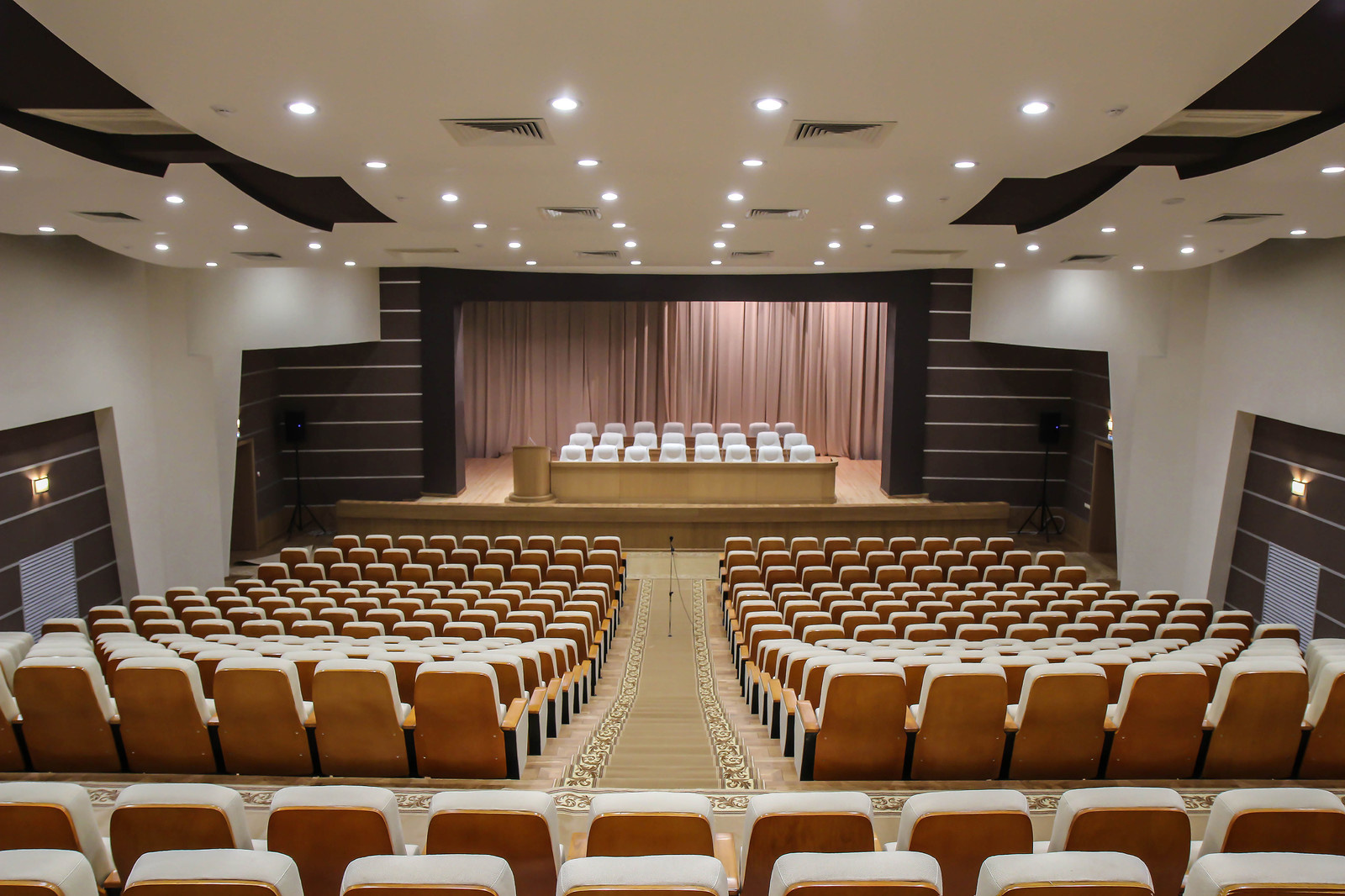 Дизайн актового зала МВД Нижегородскй области