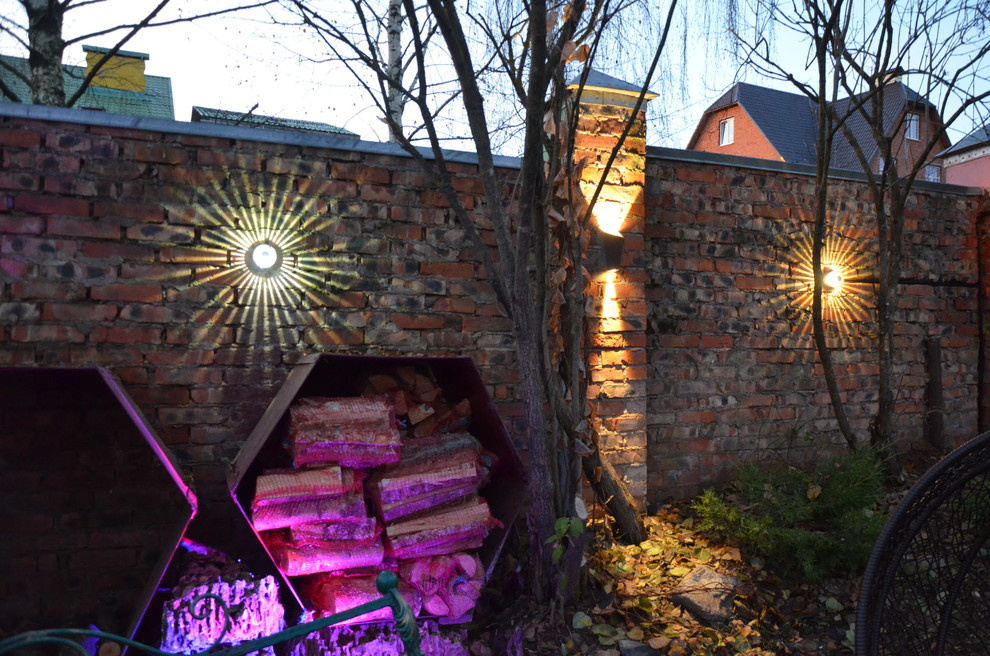 Декоративное  освещение сада