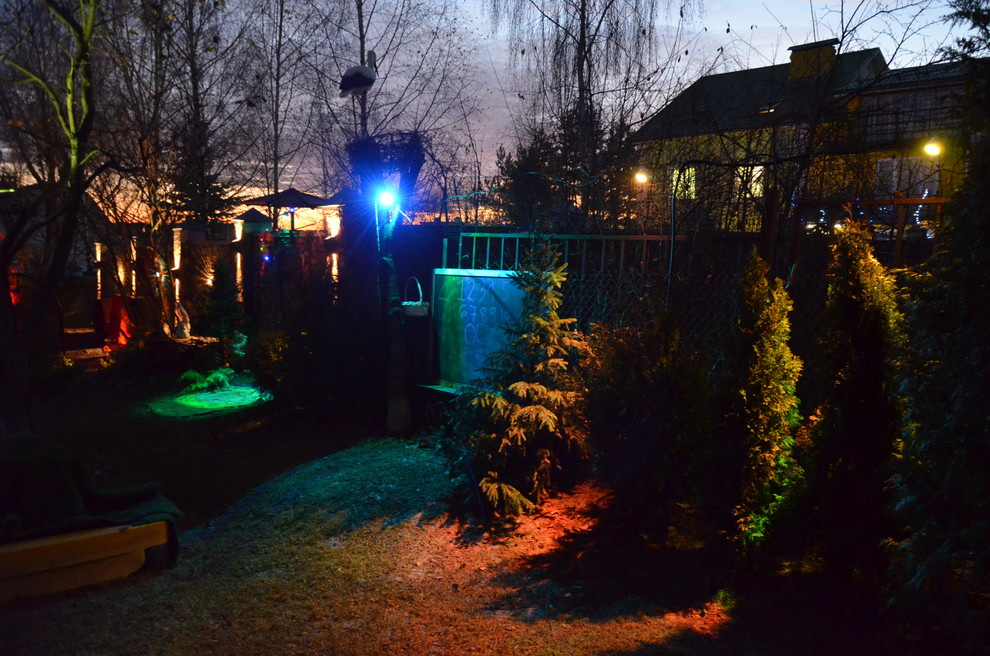 Декоративное  освещение сада