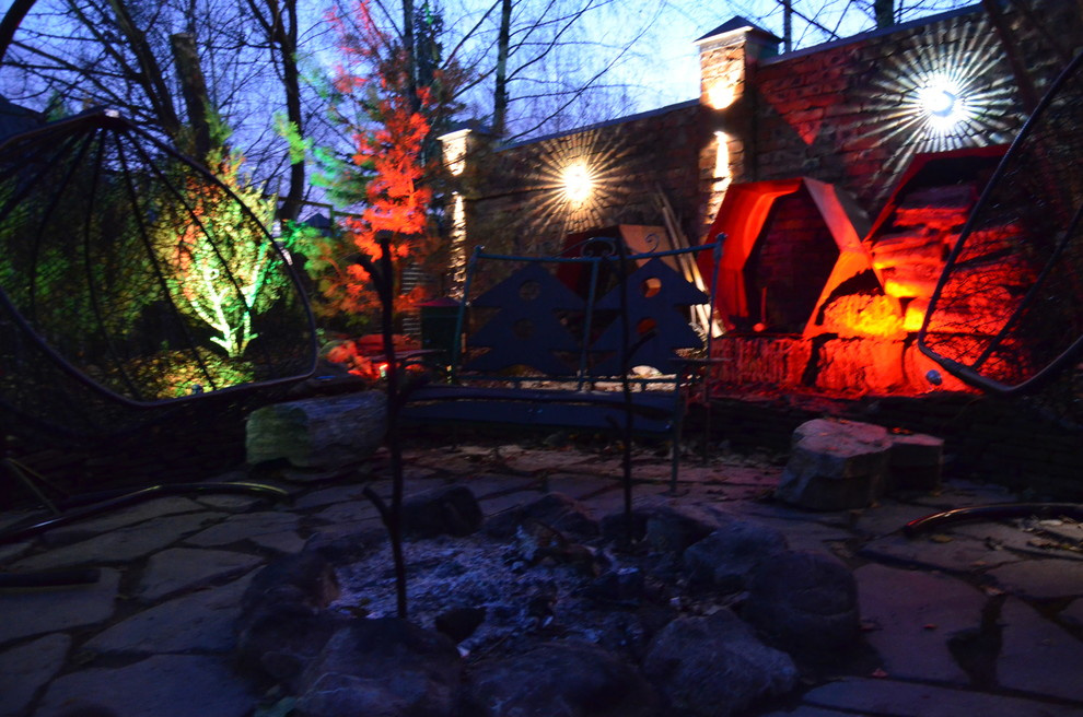 Декоративное  освещение сада