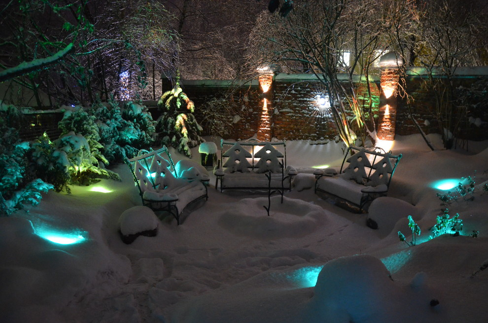 Декоративное  освещение сада