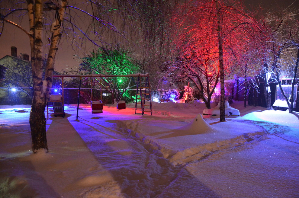 Декоративное  освещение сада