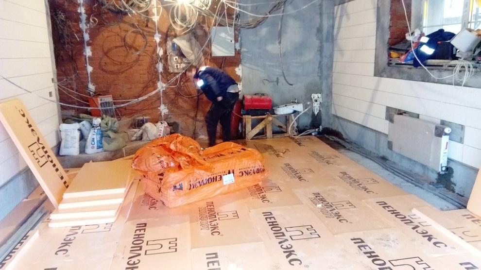 Ремонт гаража коттеджа