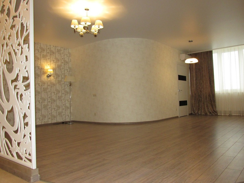 Перепланировка студии, выделение спальни.