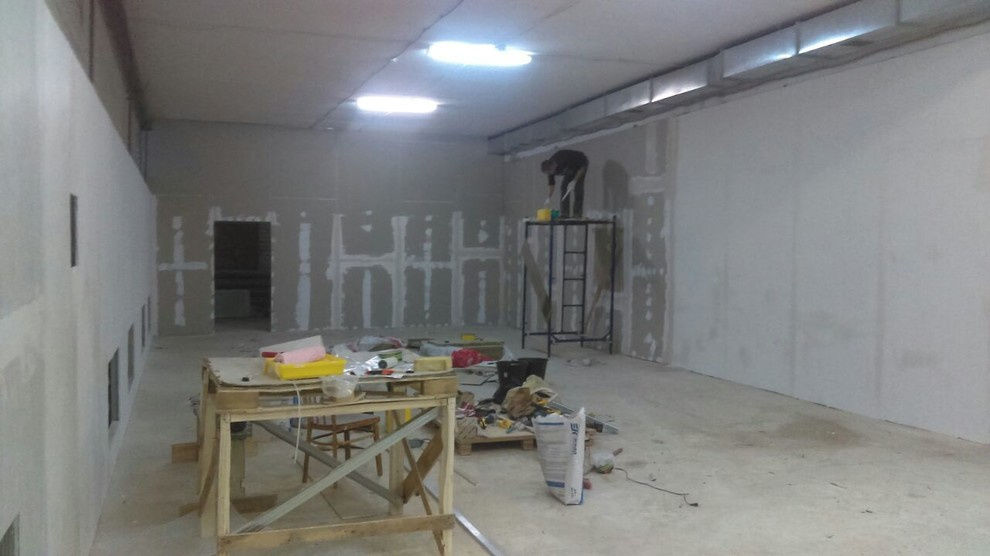 Обустройство тех.помещения и разделение на зоны.