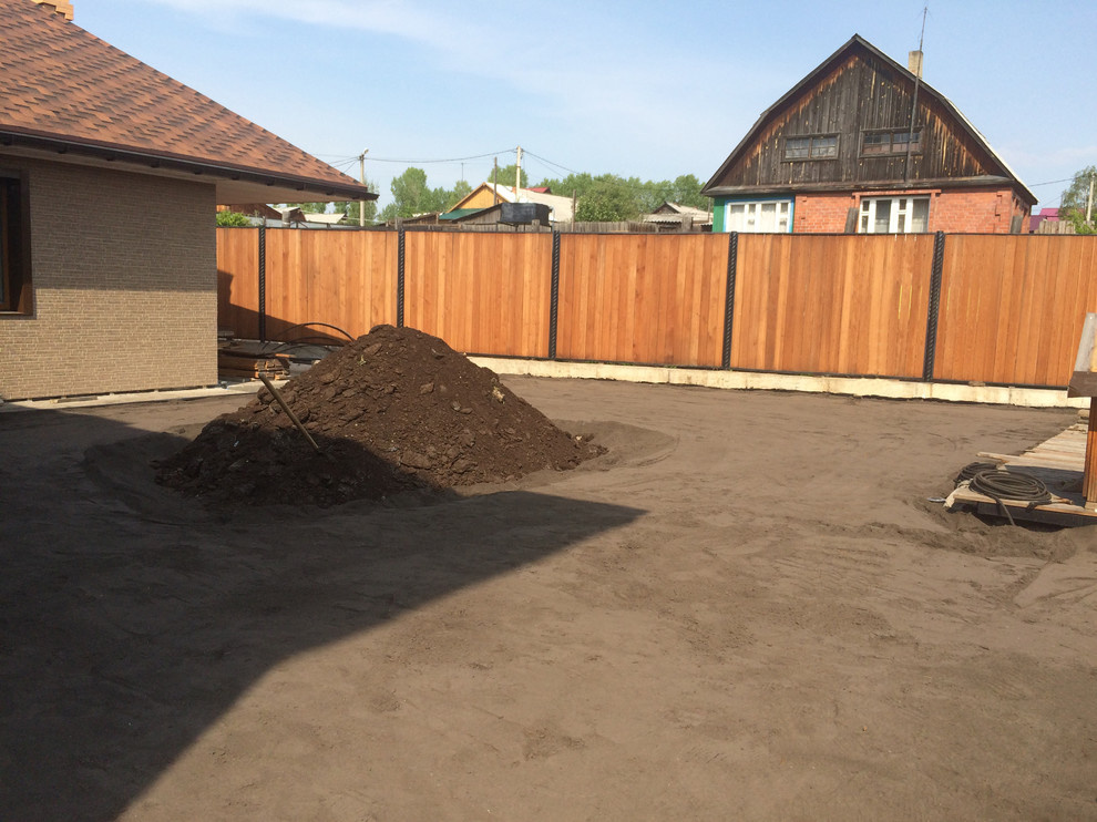 Посев газона и немного посадок