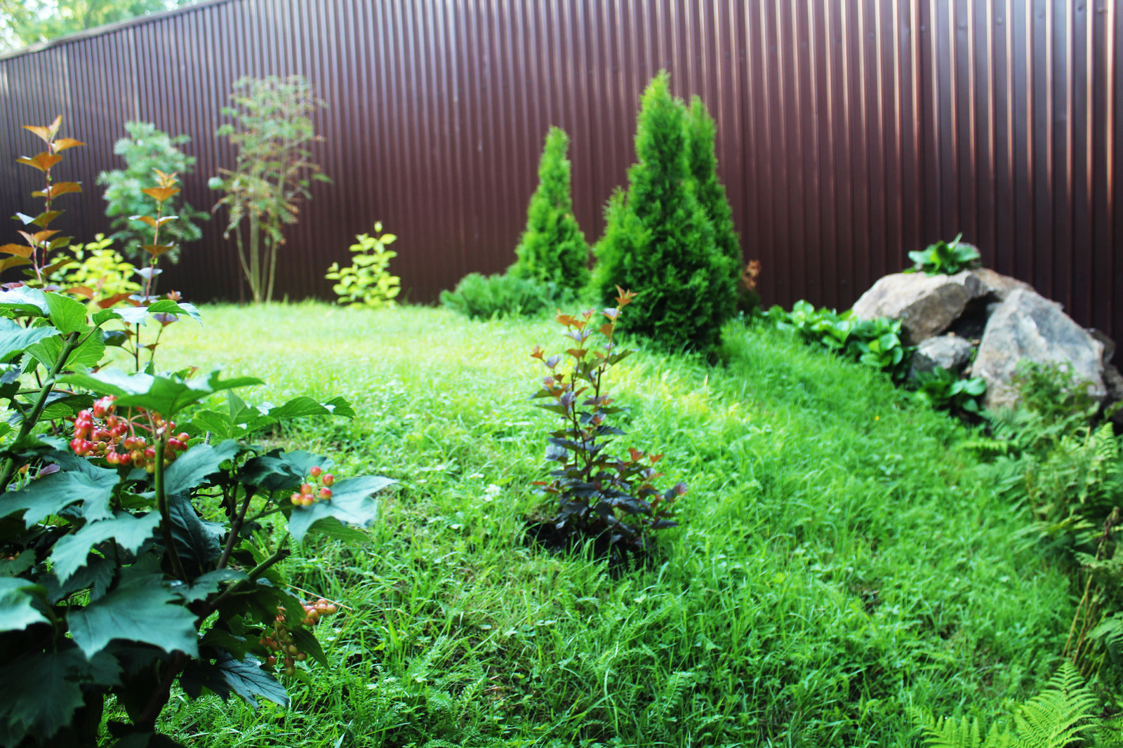 Небольшой участок в городе