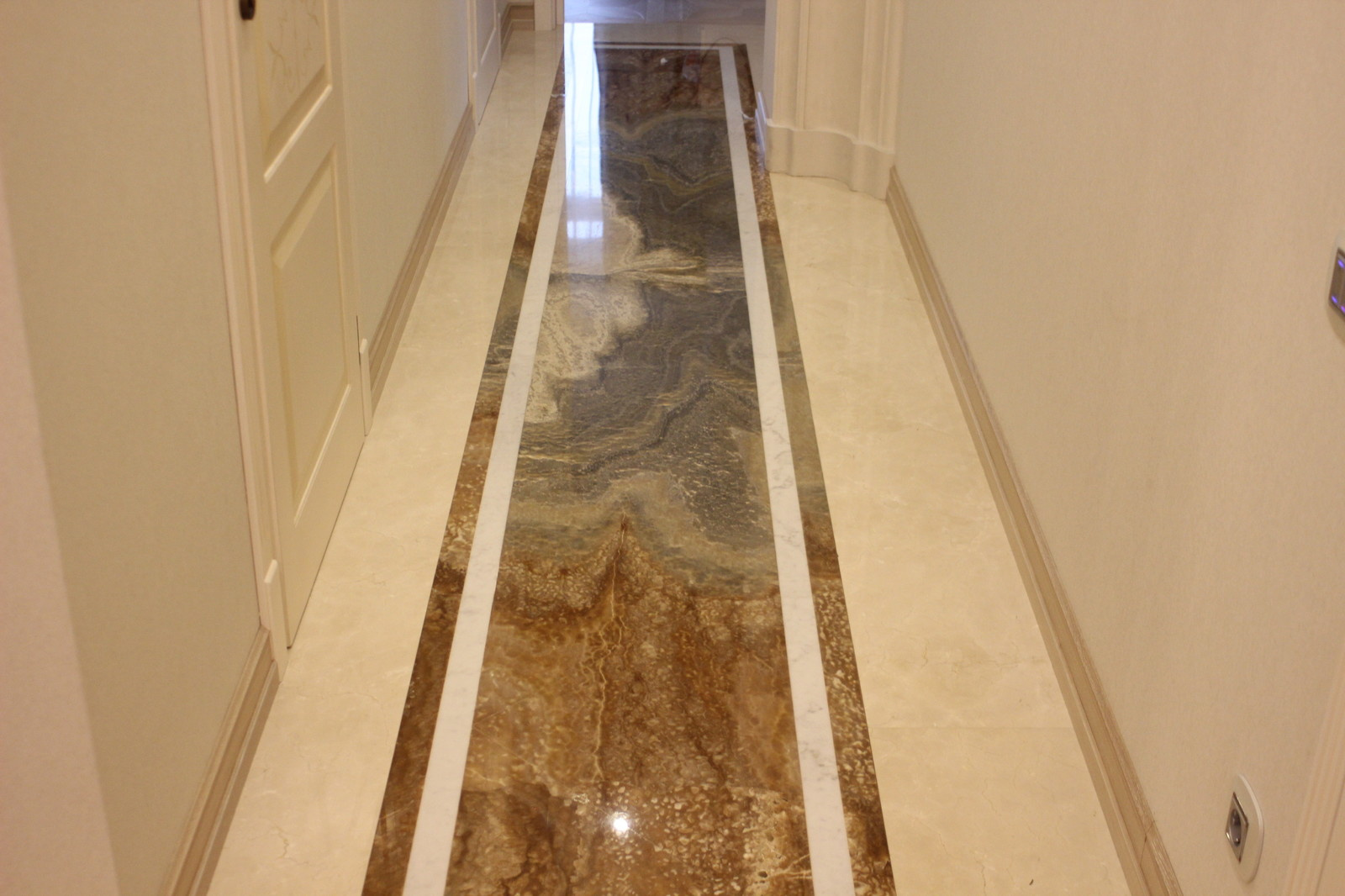 Облицовочные работы и изделия из натурального камня