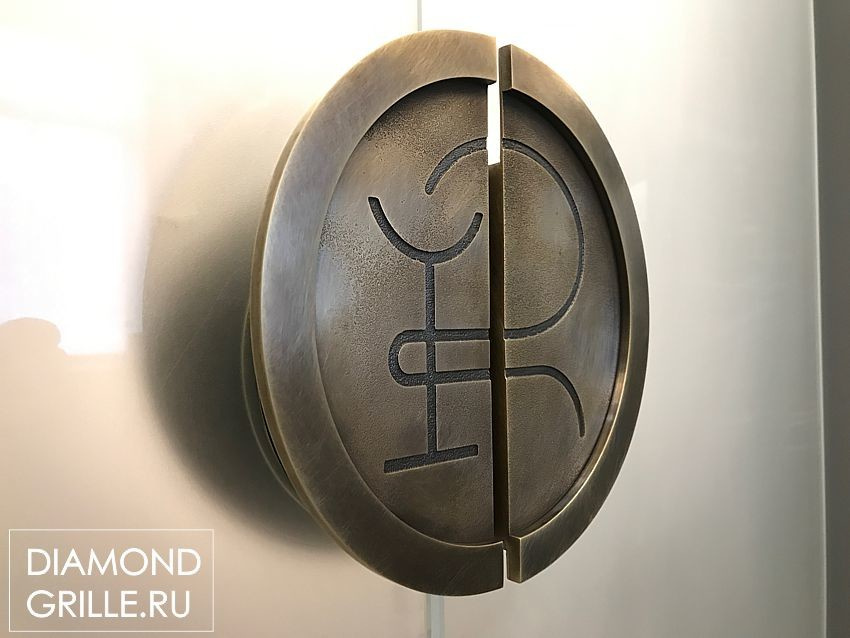 Ручки из латуни для косметологической клиники Remedy Lab