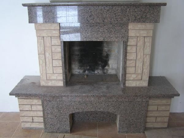 Камины из гранита