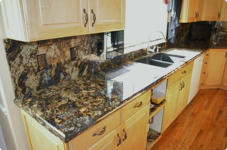 Столешницы из гранита