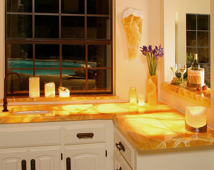 Столешницы из оникса