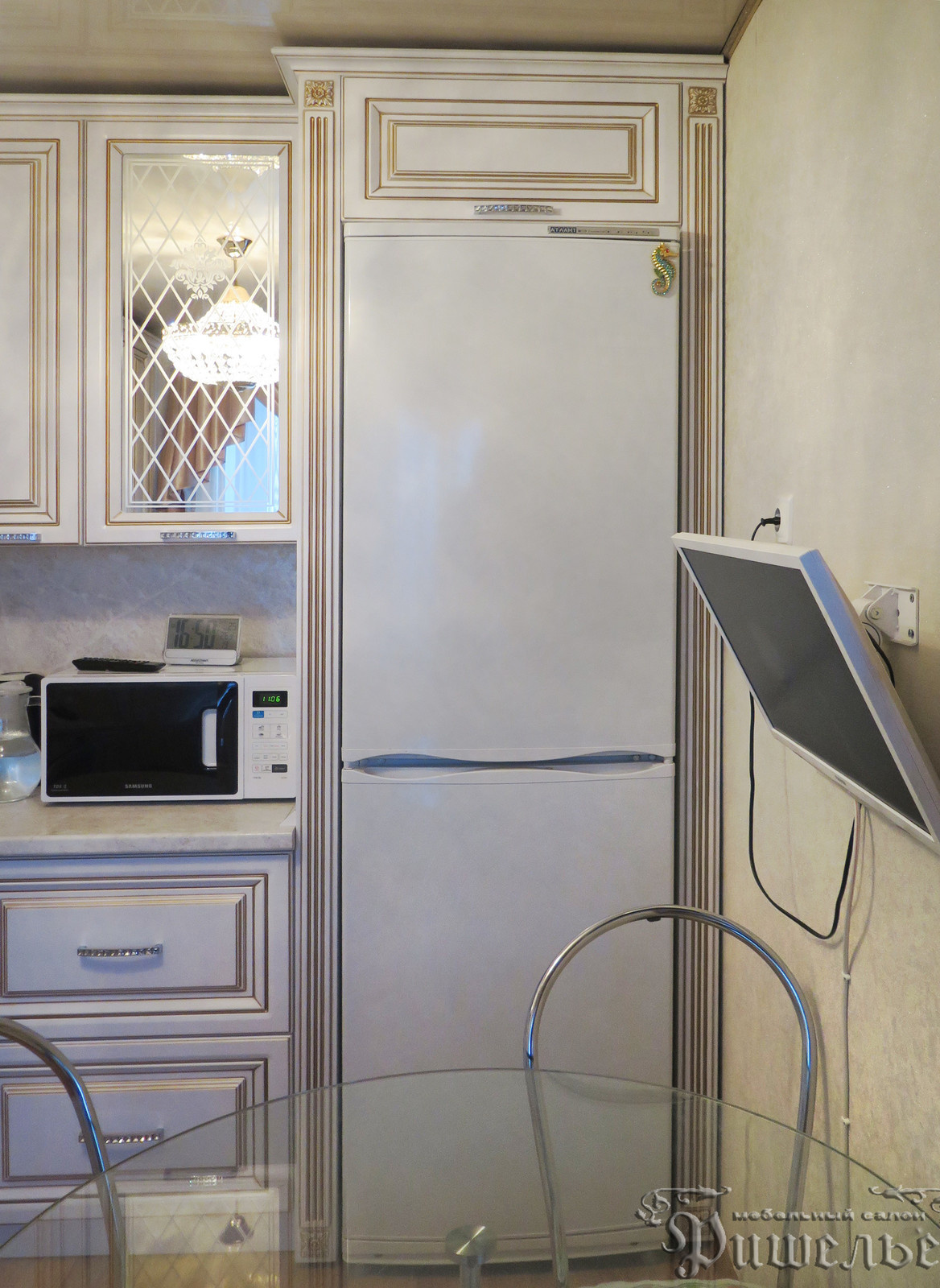 Кухня в классическом стиле в квартиру по ул. Цюрупы 1