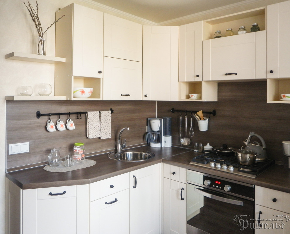 Небольшая кухня в скандинавском стиле по ул. Комсомольской, 47