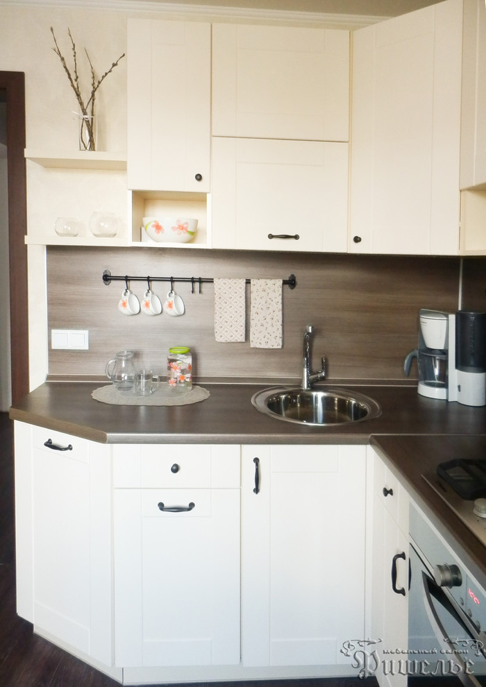 Небольшая кухня в скандинавском стиле по ул. Комсомольской, 47