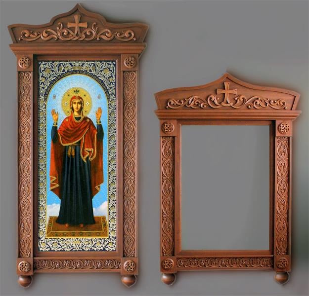 Внутреннее убранство храма.