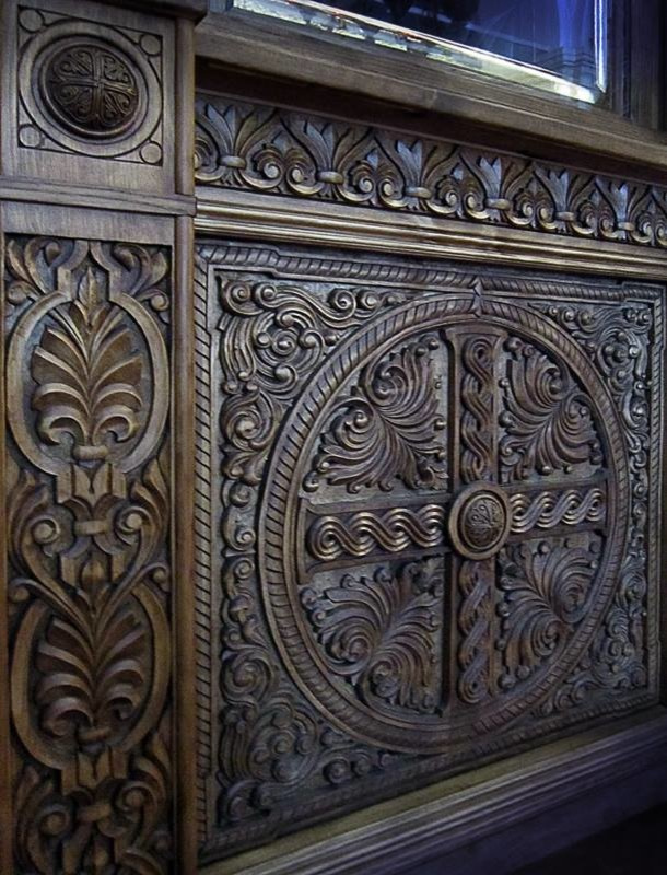 Внутреннее убранство храма.