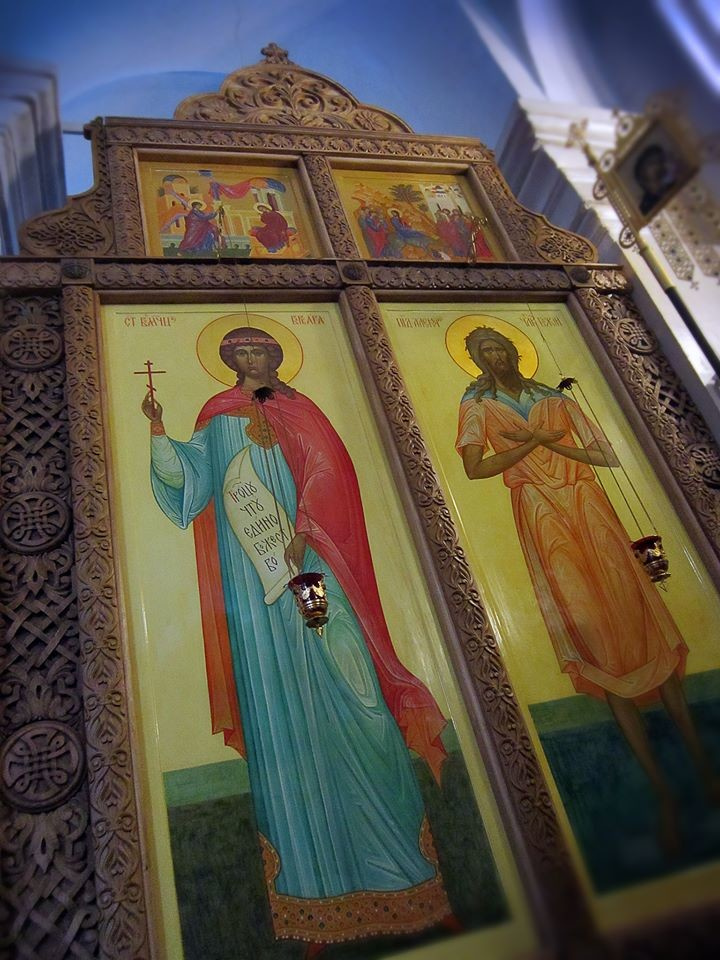 Внутреннее убранство храма.