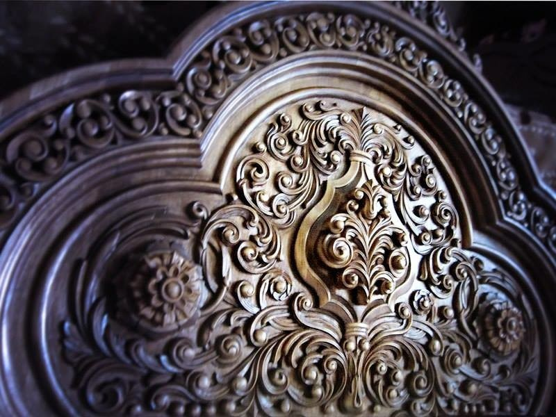 Обложка проекта: Внутреннее убранство храма.