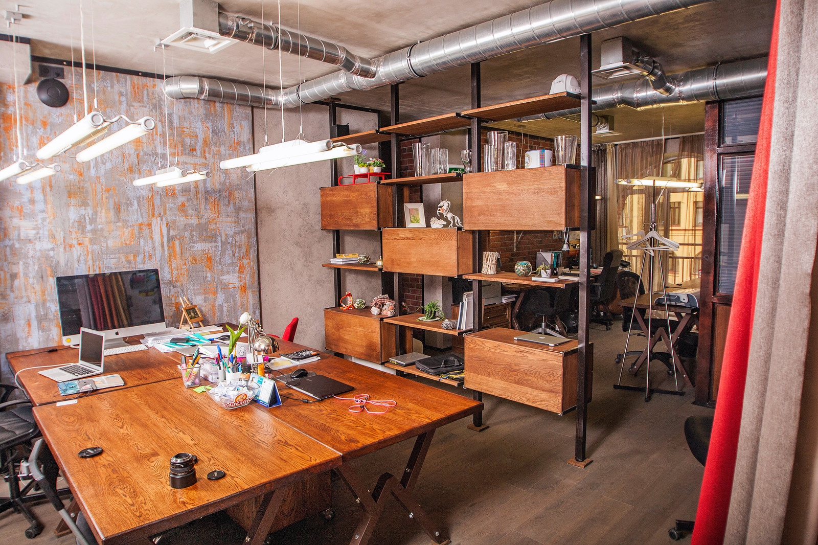 Офис рекламной компании