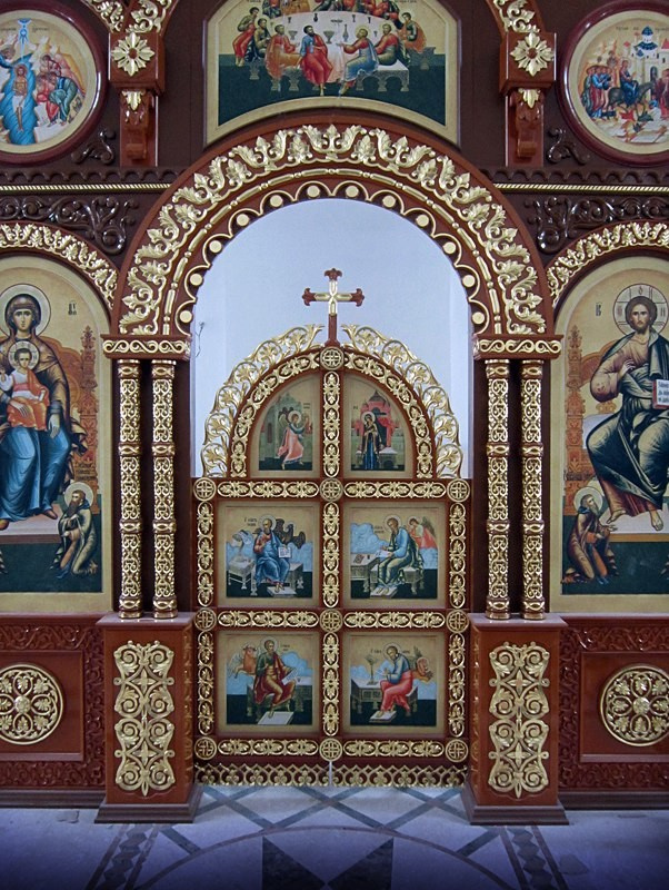 Иконостас2