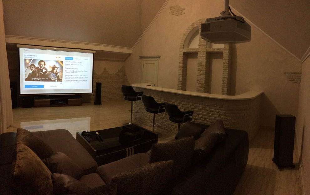 Домашний кинотеатр в lounge-зоне