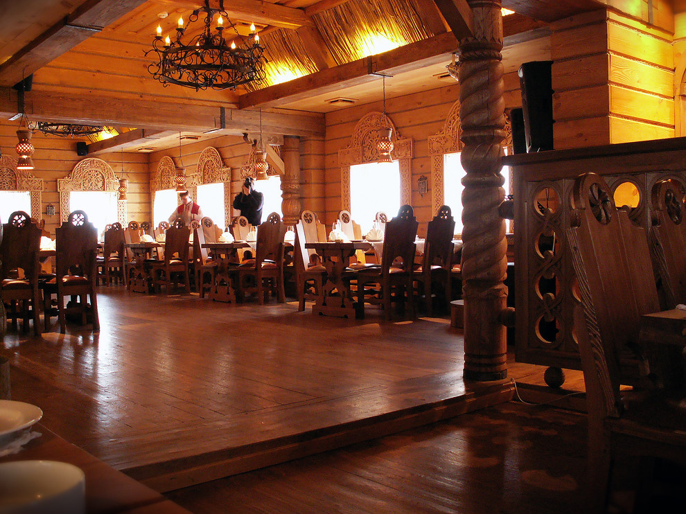 Обложка проекта: Ресторан в русском стиле