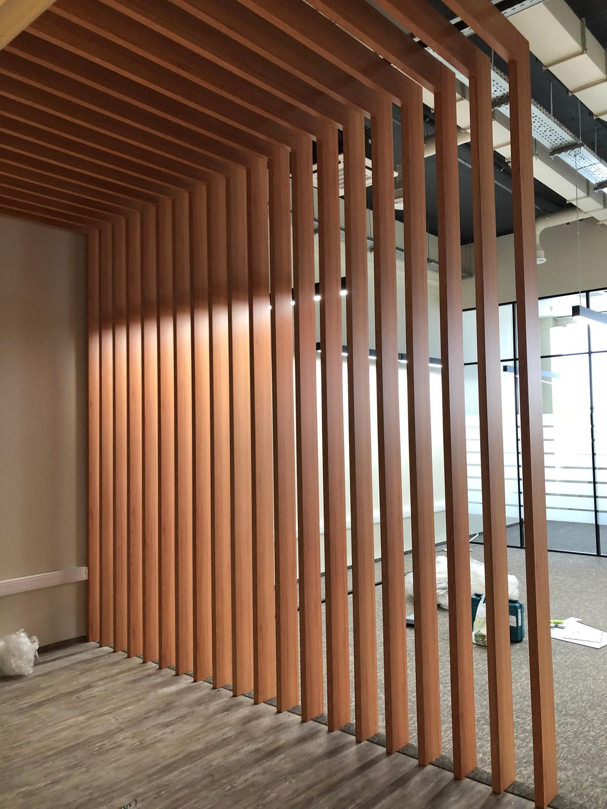 Декоративные внутренние ламели