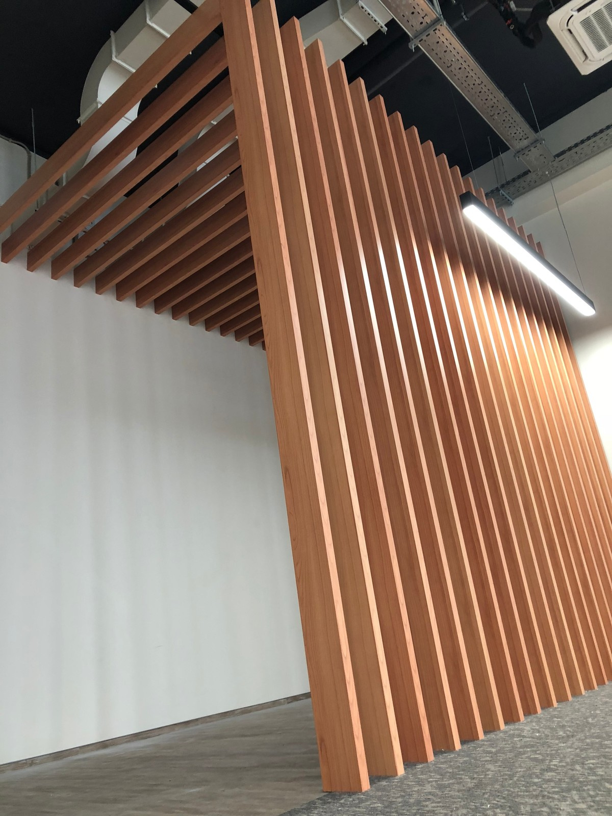 Обложка проекта: Декоративные внутренние ламели