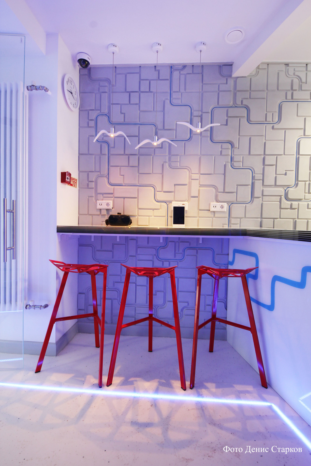 Стоматологическая клиника для взрослых детей «ЮНИТ Young»